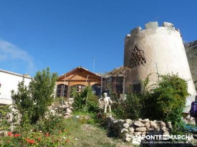 equipacion para senderismo;ciudad encantada tamajon;fotos de sierra de cazorla